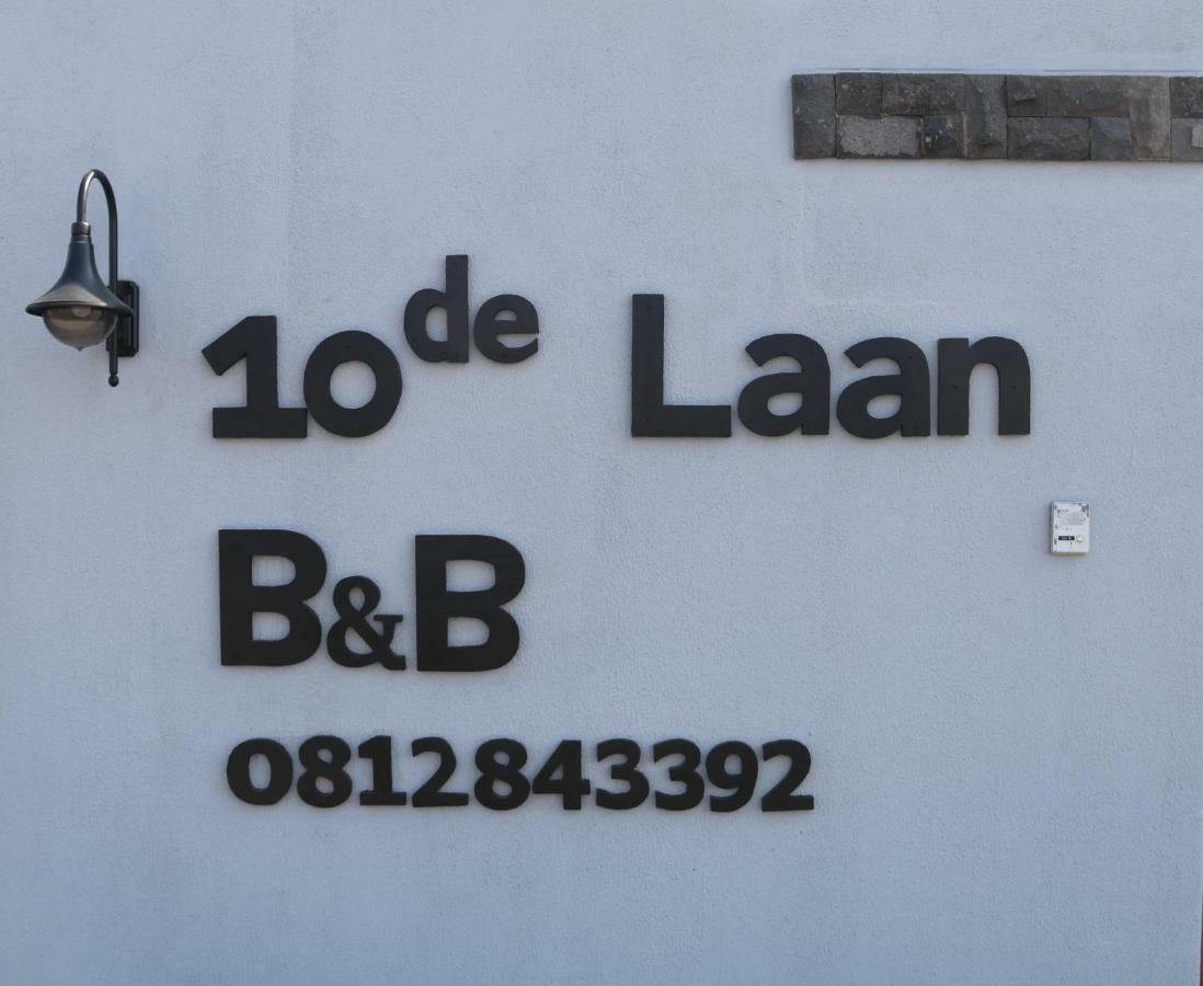 Tiende Laan Bed & Breakfast And Self-Catering Walvis Bay Esterno foto