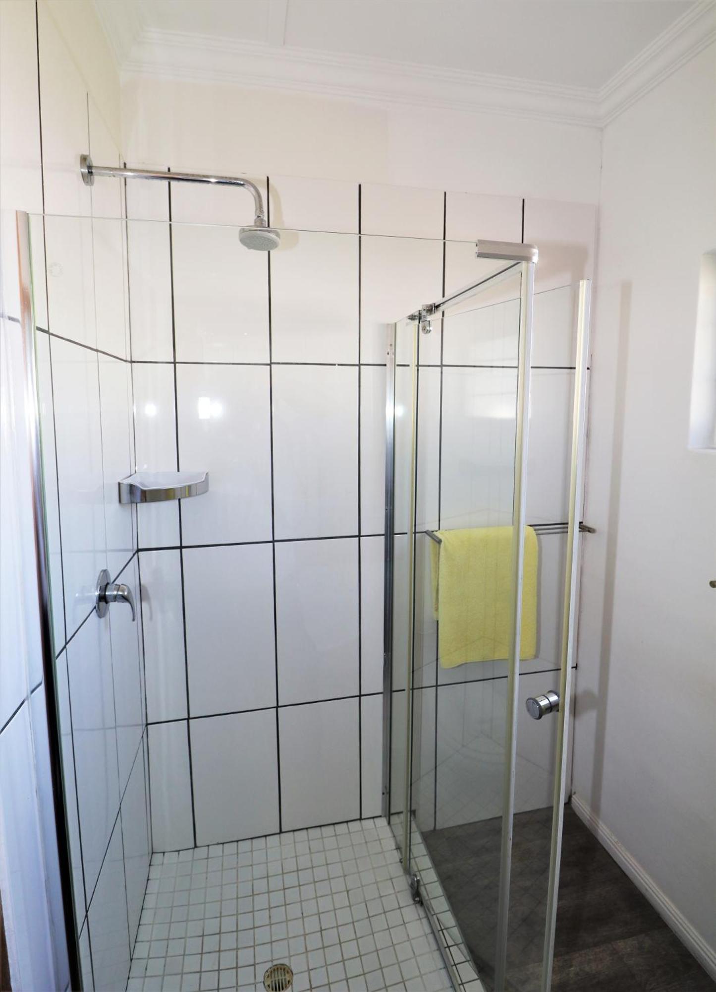 Tiende Laan Bed & Breakfast And Self-Catering Walvis Bay Esterno foto